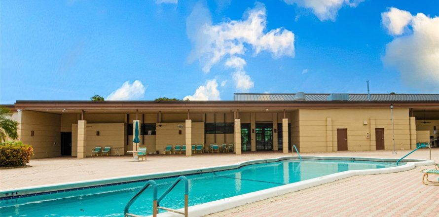 Condo in Margate, Florida, 2 bedrooms  № 1068031