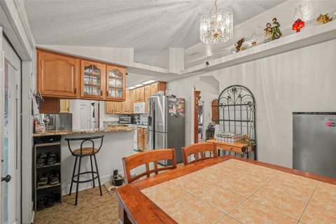 Villa ou maison à vendre à Webster, Floride: 3 chambres, 162.02 m2 № 2306273 - photo 9