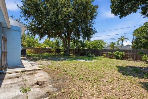 Casa en venta en Saint Petersburg, Florida, 2 dormitorios, 62.43 m2 № 2236145 - foto 25