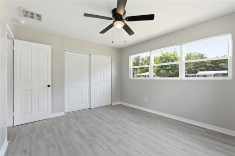 Casa en venta en Saint Petersburg, Florida, 2 dormitorios, 62.43 m2 № 2236145 - foto 17