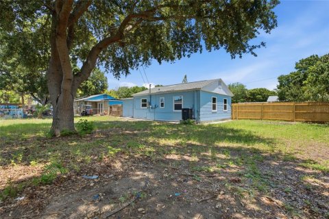 Casa en venta en Saint Petersburg, Florida, 2 dormitorios, 62.43 m2 № 2236145 - foto 27