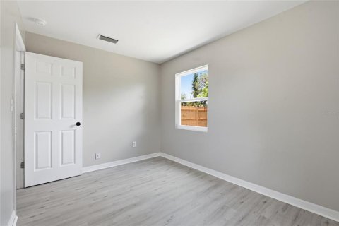 Casa en venta en Saint Petersburg, Florida, 2 dormitorios, 62.43 m2 № 2236145 - foto 21