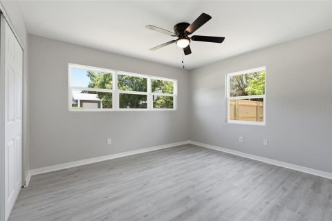 Casa en venta en Saint Petersburg, Florida, 2 dormitorios, 62.43 m2 № 2236145 - foto 14