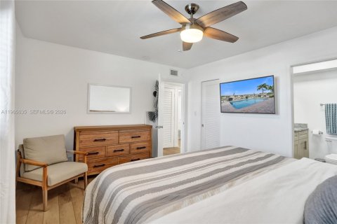 Condo in Pompano Beach, Florida, 2 bedrooms  № 2027265 - photo 7
