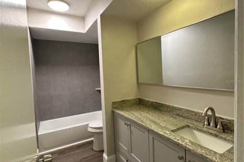 Купить кондоминиум в Брэндон, Флорида 4 комнаты, 70.61м2, № 2148567 - фото 7