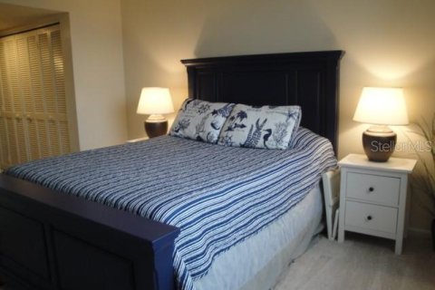 Condominio en alquiler en Treasure Island, Florida, 1 dormitorio, 82.22 m2 № 1371970 - foto 22
