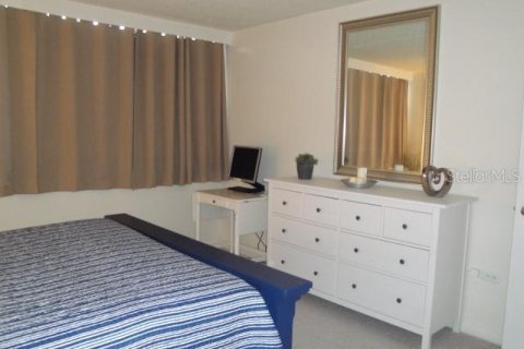 Condominio en alquiler en Treasure Island, Florida, 1 dormitorio, 82.22 m2 № 1371970 - foto 23