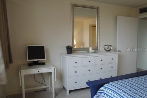 Condominio en alquiler en Treasure Island, Florida, 1 dormitorio, 82.22 m2 № 1371970 - foto 24