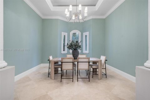 Купить виллу или дом в Пайнкрест, Флорида 5 спален, 449.46м2, № 1988194 - фото 26