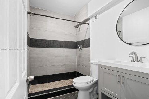 Купить виллу или дом в Майами, Флорида 3 спальни, 118.08м2, № 1951508 - фото 22