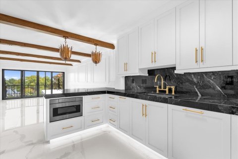 Condo in Winter Park, Florida, 2 bedrooms  № 1894052 - photo 16