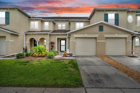 Townhouse in Clearwater, Florida 2 bedrooms, 118.36 sq.m. № 2104491
