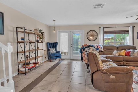 Townhouse in Clearwater, Florida 2 bedrooms, 118.36 sq.m. № 2104491 - photo 17