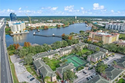 Condo in Altamonte Springs, Florida, 2 bedrooms  № 2156764