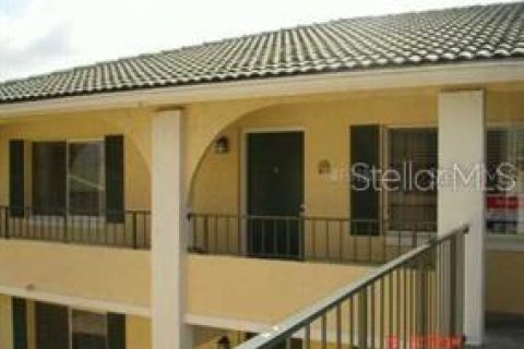 Condo in Altamonte Springs, Florida, 2 bedrooms № 2156764 - photo 2