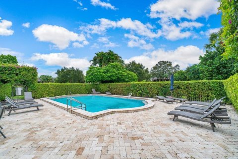 Condominio en venta en Wellington, Florida, 2 dormitorios, 130.06 m2 № 1187641 - foto 1