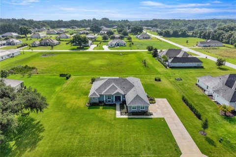 Villa ou maison à vendre à Ocala, Floride: 3 chambres, 254.27 m2 № 2123679 - photo 4