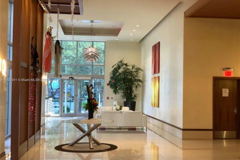 Condominio en venta en Miami, Florida, 2 dormitorios, 127.09 m2 № 1861473 - foto 9
