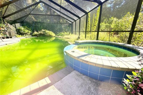 House in Gainesville, Florida 4 bedrooms, 301.19 sq.m. № 2419359 - photo 18