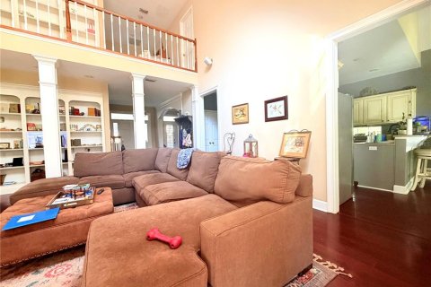 House in Gainesville, Florida 4 bedrooms, 301.19 sq.m. № 2419359 - photo 11