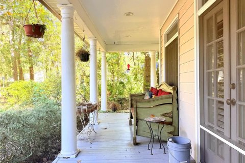 House in Gainesville, Florida 4 bedrooms, 301.19 sq.m. № 2419359 - photo 7