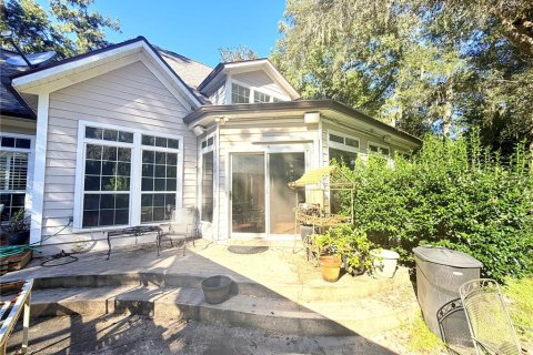 House in Gainesville, Florida 4 bedrooms, 301.19 sq.m. № 2419359 - photo 17