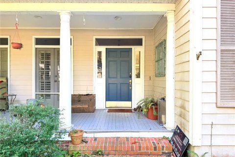 House in Gainesville, Florida 4 bedrooms, 301.19 sq.m. № 2419359 - photo 6