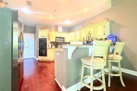 House in Gainesville, Florida 4 bedrooms, 301.19 sq.m. № 2419359 - photo 15