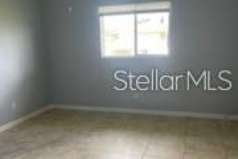 Apartamento en alquiler en Lehigh Acres, Florida, 3 dormitorios, 103.4 m2 № 1673853 - foto 6