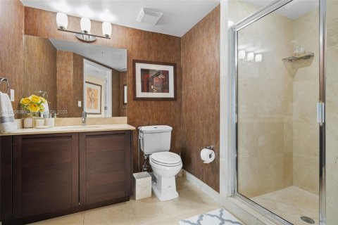Condominio en venta en Sunny Isles Beach, Florida, 3 dormitorios, 134.43 m2 № 1940795 - foto 18