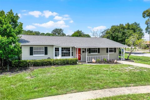 Casa en venta en Ocoee, Florida, 3 dormitorios, 157 m2 № 1917704 - foto 3