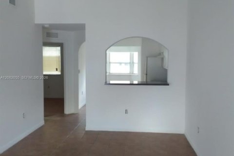 Condo in Homestead, Florida, 2 bedrooms  № 2351997 - photo 12