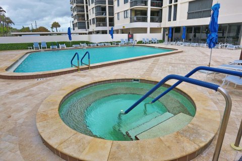 Copropriété à louer à Riviera Beach, Floride: 2 chambres, 147.34 m2 № 882446 - photo 1