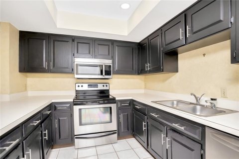 Casa en venta en Tampa, Florida, 2 dormitorios, 126.35 m2 № 1662341 - foto 19