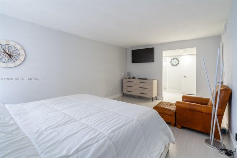 Condominio en venta en Miami Beach, Florida, 2 dormitorios, 105.72 m2 № 2006386 - foto 26