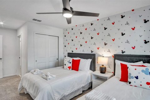 Townhouse in Kissimmee, Florida 5 bedrooms, 213.58 sq.m. № 2221898 - photo 18