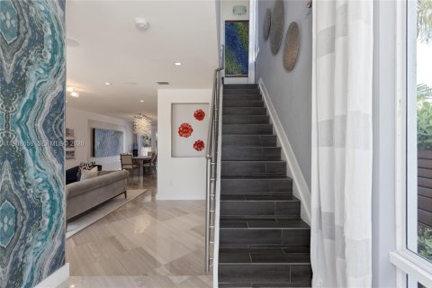 Adosado en alquiler en Doral, Florida, 3 dormitorios, 159.79 m2 № 2031701 - foto 8