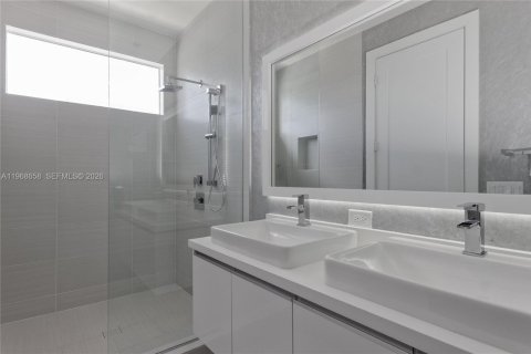 Adosado en alquiler en Doral, Florida, 3 dormitorios, 159.79 m2 № 2031701 - foto 12