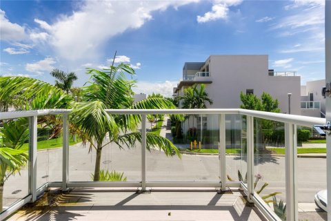 Adosado en alquiler en Doral, Florida, 3 dormitorios, 159.79 m2 № 2031701 - foto 18