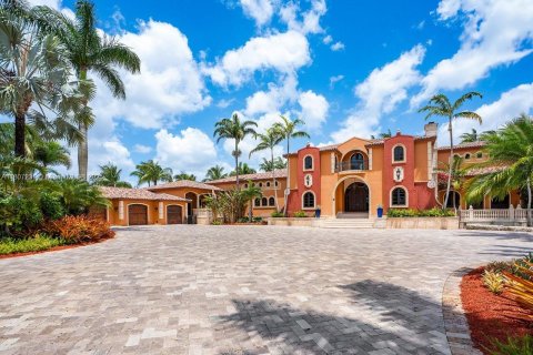 Купить коммерческую недвижимость в Хомстед, Флорида № 2036755 - фото 5