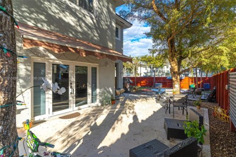 Купить виллу или дом в Хомстед, Флорида 5 спален, 201.6м2, № 2010166 - фото 30