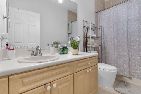 Купить виллу или дом в Хомстед, Флорида 5 спален, 201.6м2, № 2010166 - фото 17