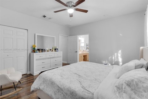 Купить виллу или дом в Хомстед, Флорида 5 спален, 201.6м2, № 2010166 - фото 23