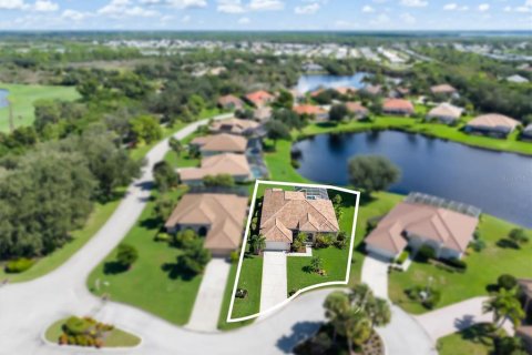 Villa ou maison à vendre à Port Charlotte, Floride: 4 chambres, 218.88 m2 № 2425618 - photo 9