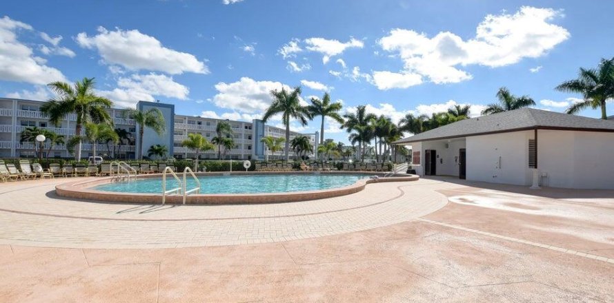 Condo in Boca Raton, Florida, 2 bedrooms № 1183356