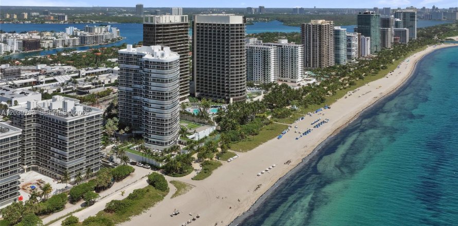 Condo in Bal Harbour, Florida, 3 bedrooms № 2184079