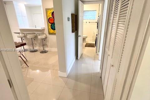 Снять в аренду кондоминиум в Бей-Харбор-Айлендс, Флорида 86.4м2, № 1952977 - фото 19