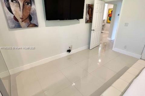 Снять в аренду кондоминиум в Бей-Харбор-Айлендс, Флорида 86.4м2, № 1952977 - фото 16