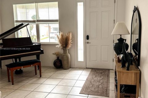 House in Ocala, Florida 3 bedrooms, 174.56 sq.m. № 1880402 - photo 9