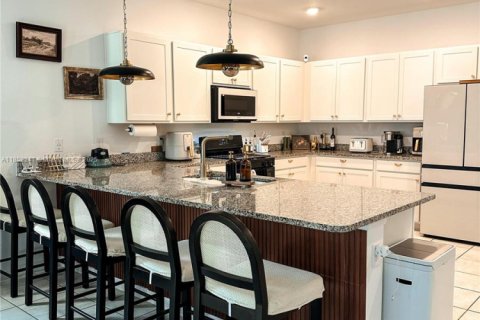 House in Ocala, Florida 3 bedrooms, 174.56 sq.m. № 1880402 - photo 6